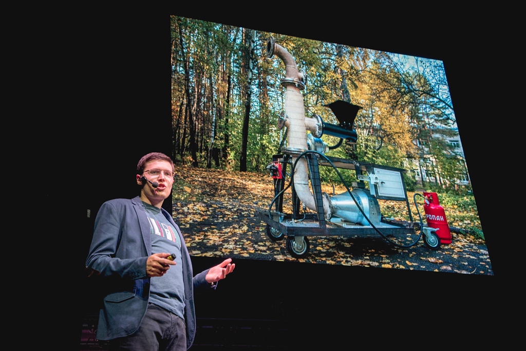 Петрович и его «дракон» зажгли на Science Slam