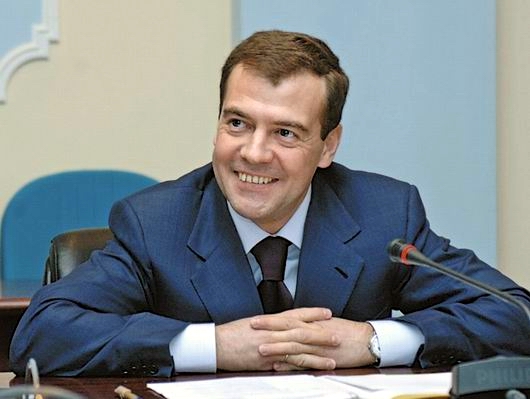 Премьер-министр РФ Дмитрий Медведев поздравил ТГУ с Днем России