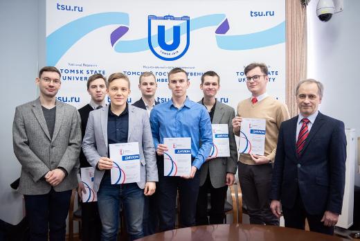 Студенты ТГУ стали победителями Всероссийского диктанта по английскому