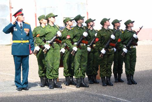 8 девушек-связисток приняли присягу в ТГУ