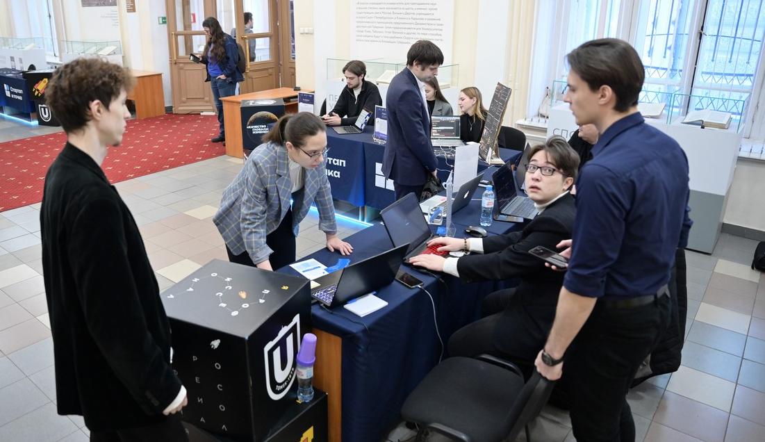 Создавай и продвигай: как ТГУ проводит бизнес-лагерь «Стартап и точка»