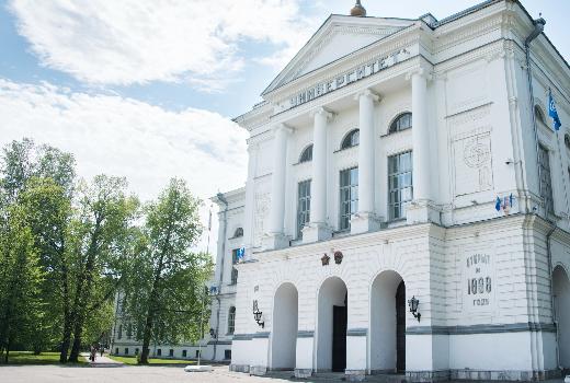 Конференция в ТГУ собрала ведущих математиков России и Франции