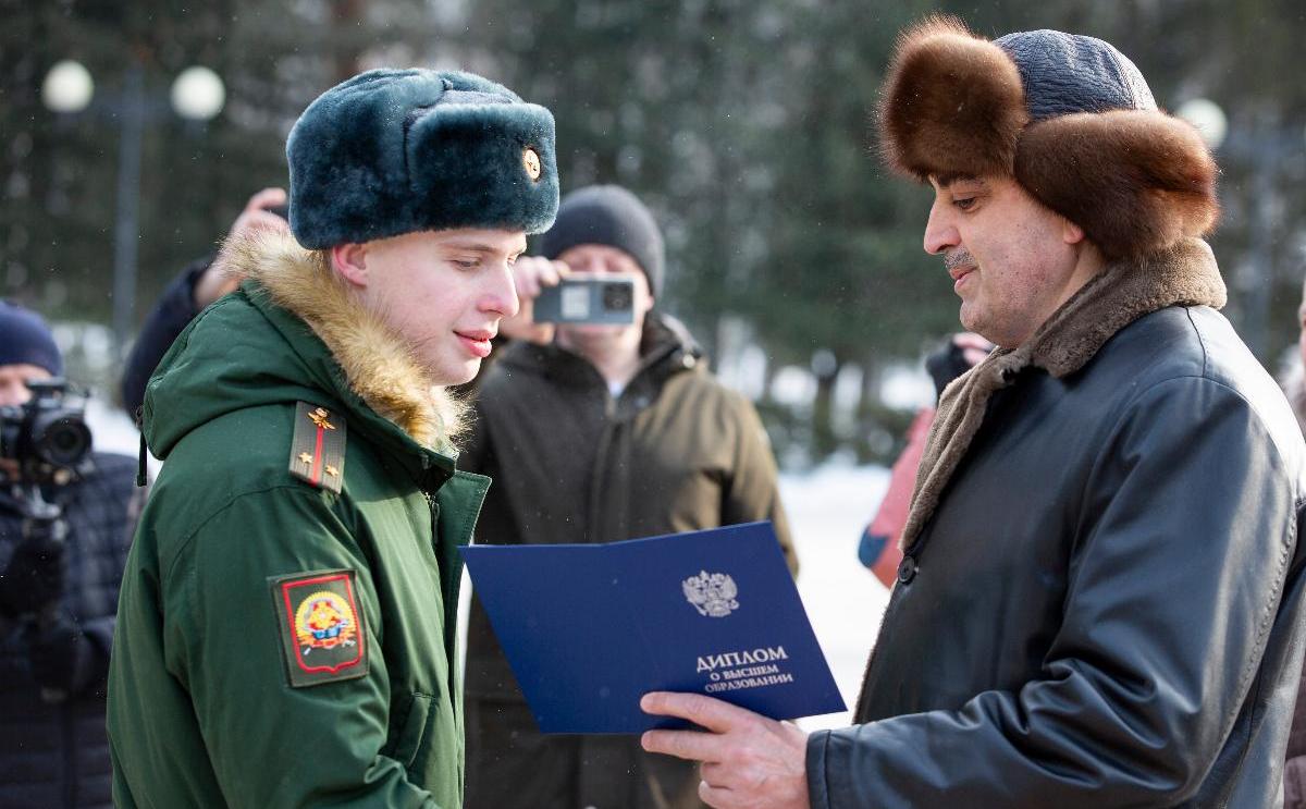 Выпускники Военного учебного центра при ТГУ получили звания офицеров