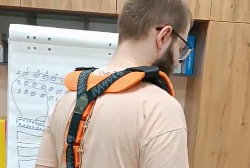 На ФТФ создают доступный экзоскелет для снижения физической нагрузки