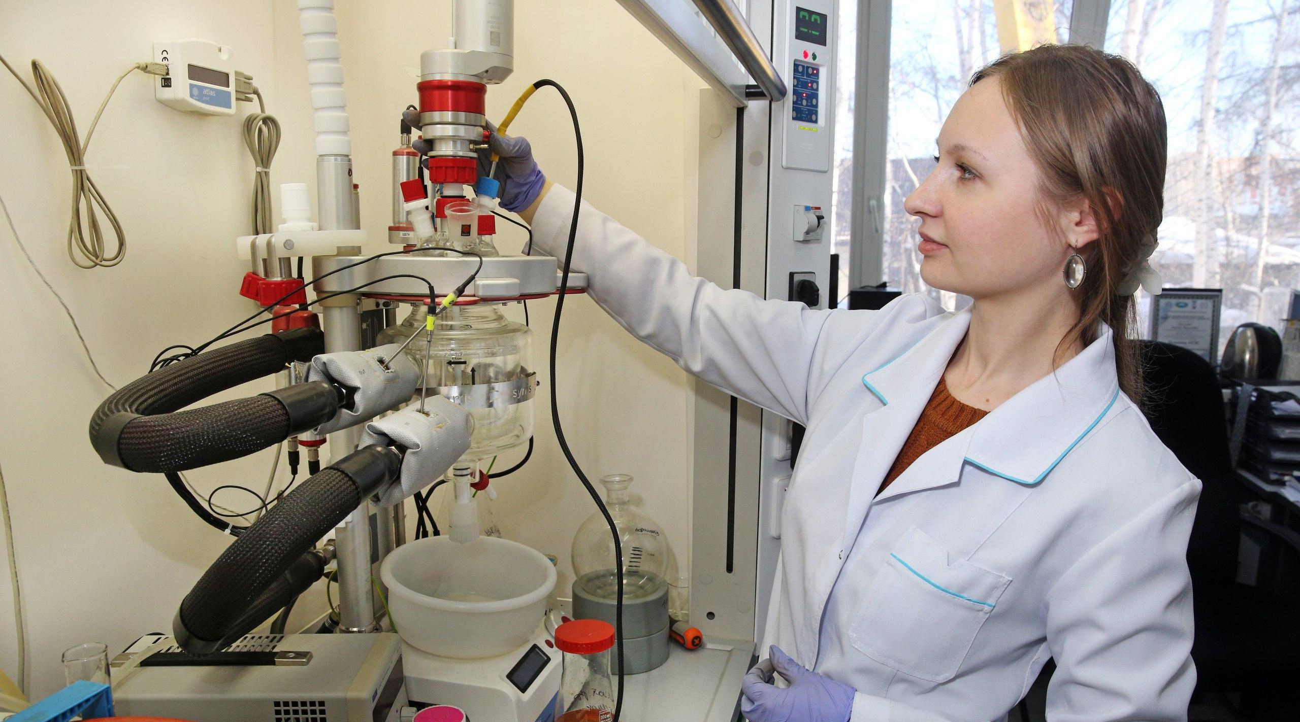 За 3 года количество вакансий в химической отрасли выросло почти на треть