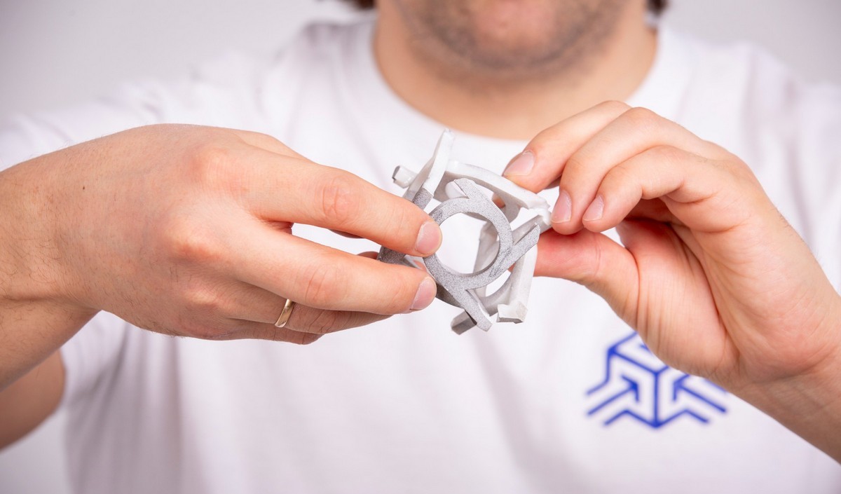 Учёный ТГУ: топологический дефект увеличивает жёсткость метаматериалов