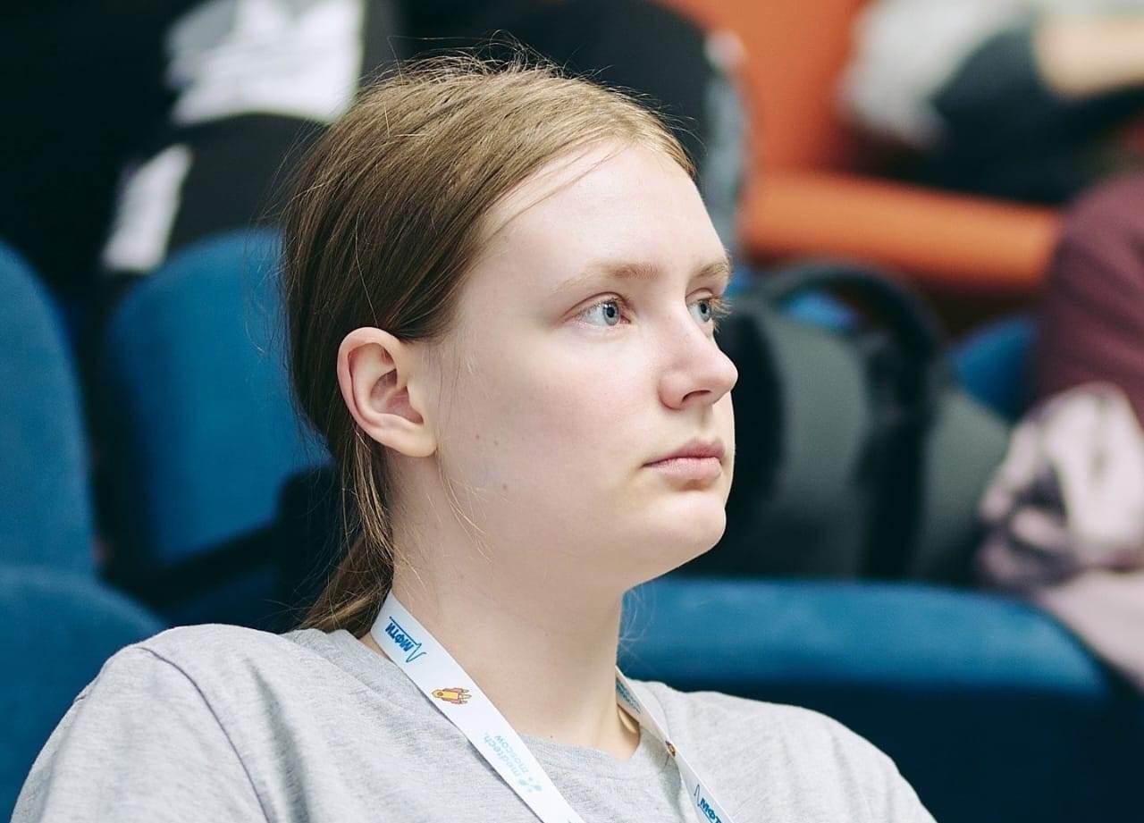 Студентка ФТФ получила награду как лучший IT-аналитик среди студентов РФ