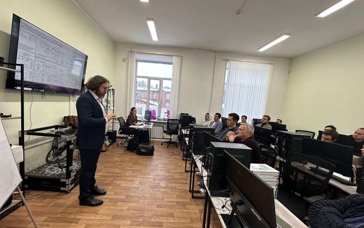 ФИТ ТГУ внедряет российское ПО в обучение инженерных кадров