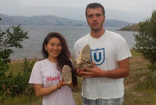 Студенты БИ во время практики в Хакасии откопали предка мамонта
