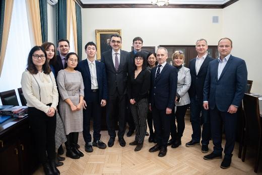 ТГУ и Huawei подписали соглашение об образовательном сотрудничестве