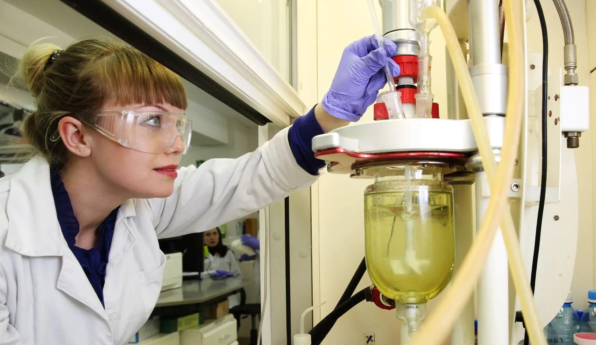 «Новые материалы и химия»: ЦОПП ТГУ поддержит аспирантов химической отрасли