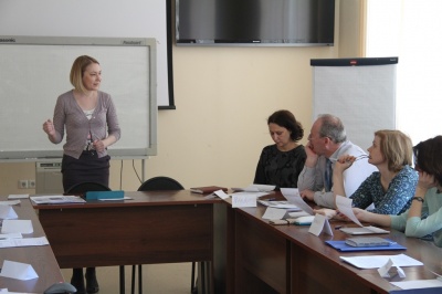 В ИДО ТГУ продолжается обучение по программам повышения квалификации, развивающим лингвистические к...