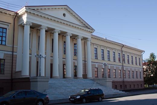 Статья об истории СФТИ опубликована в высокорейтинговом журнале