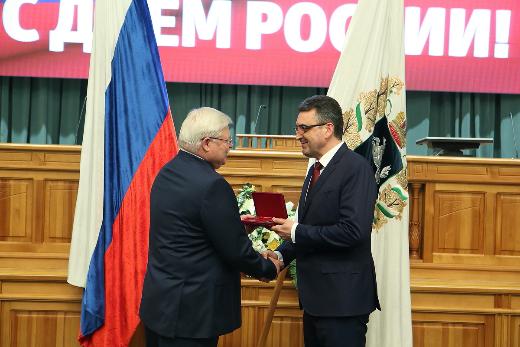 Губернатор вручил сотрудникам ТГУ медали «За заслуги перед Отечеством»