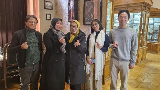 Родители студентов из Индонезии посетили кампус ТГУ