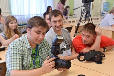 В рамках форума «Разум. XXI век» эксперты обсудили взаимодействие новых медиа и универси...