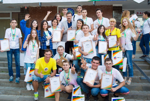 Студенты ТГУ представили вузы Томской области на форуме «PROFдвижение»