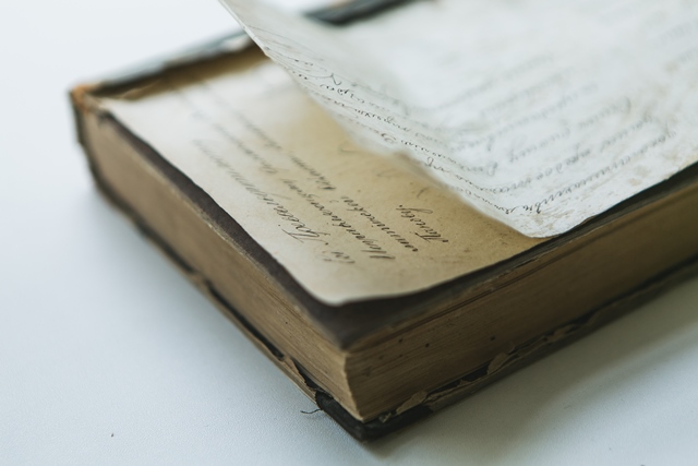 В книге, подаренной ТГУ выпускником, найдено письмо середины XIX века