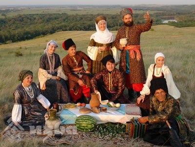 В рамках Этнофорума–2015 в Университетской роще выступит ансамбль казаков и пройдет сватовств...