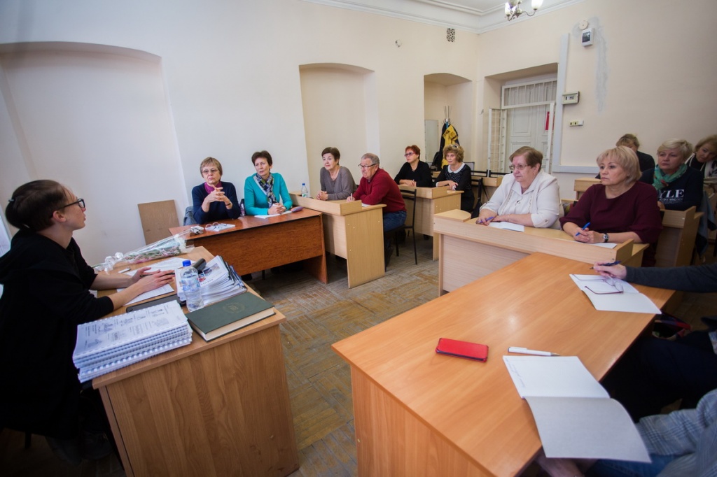 На занятиях по английскому языку 577A2157_1200.JPG