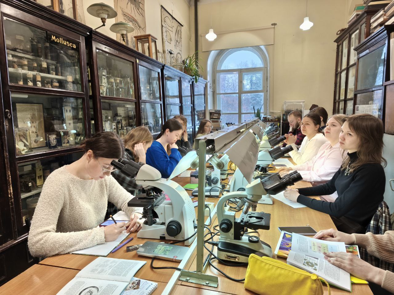 Выпускники новой программы БИ смогут работать как на предприятиях, так и в научных учреждениях photo_2026-02-18_12-30-37.jpg