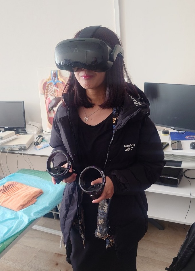 эксперимент с VR-тренажером - ФФК ТГУ.jpg