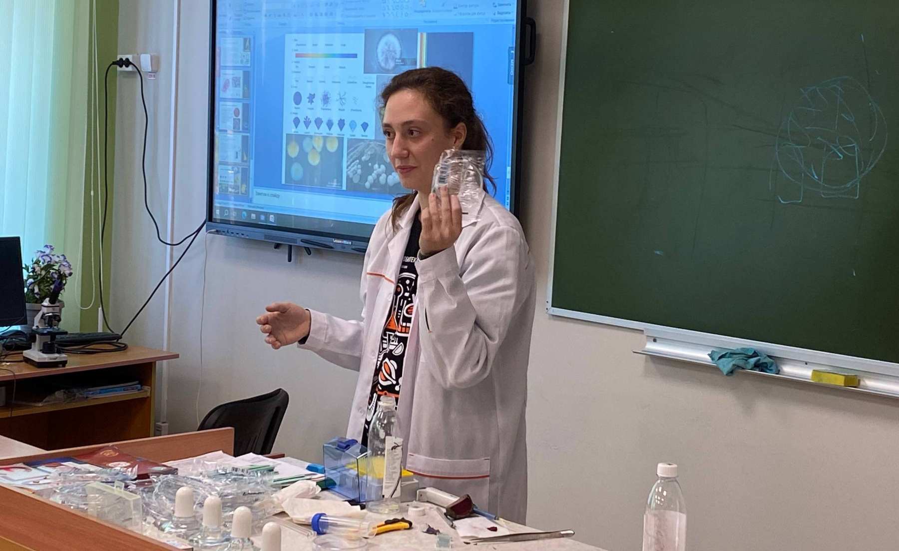 photo_2025-10-19_практикум в школе Черга _ВИША ТГУ.jpg