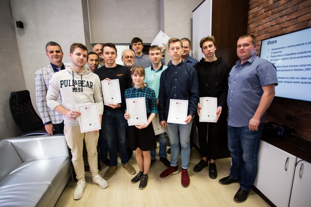 Участники и организаторы инкубатора DevSauna 577A5736_новый размер.jpg