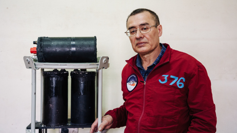 В.Леонтьев ТГУ.jpg