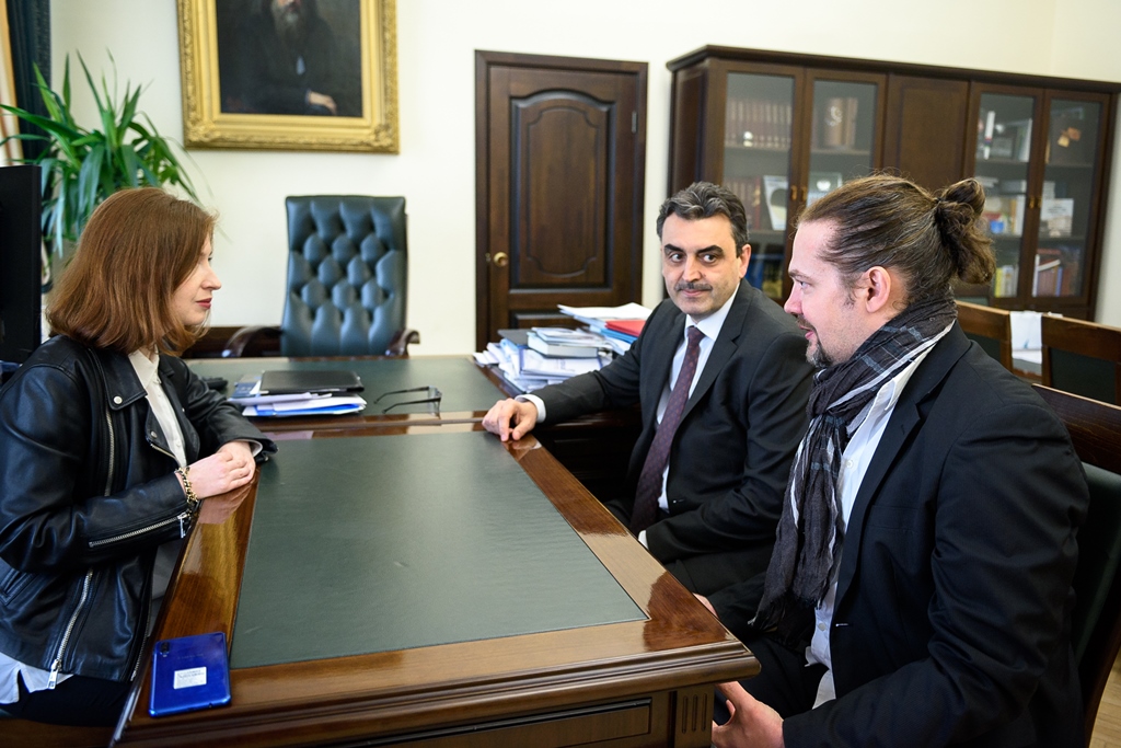 Встреча с ректором ТГУ Эдуардом Галажинским