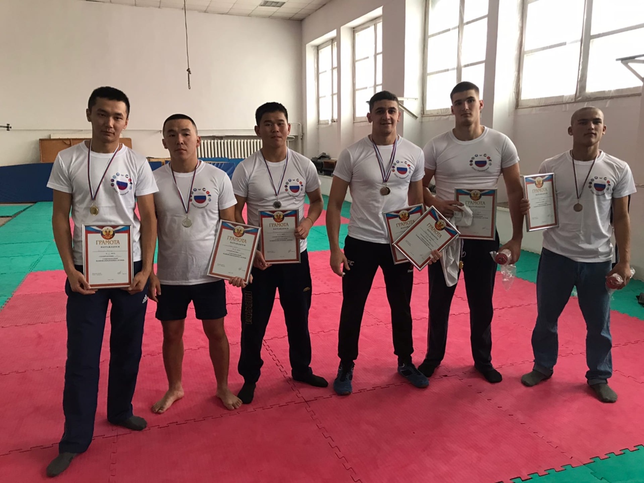 Победители и призеры турнира по борьбе куреш 8t23u5HvHnE.jpg