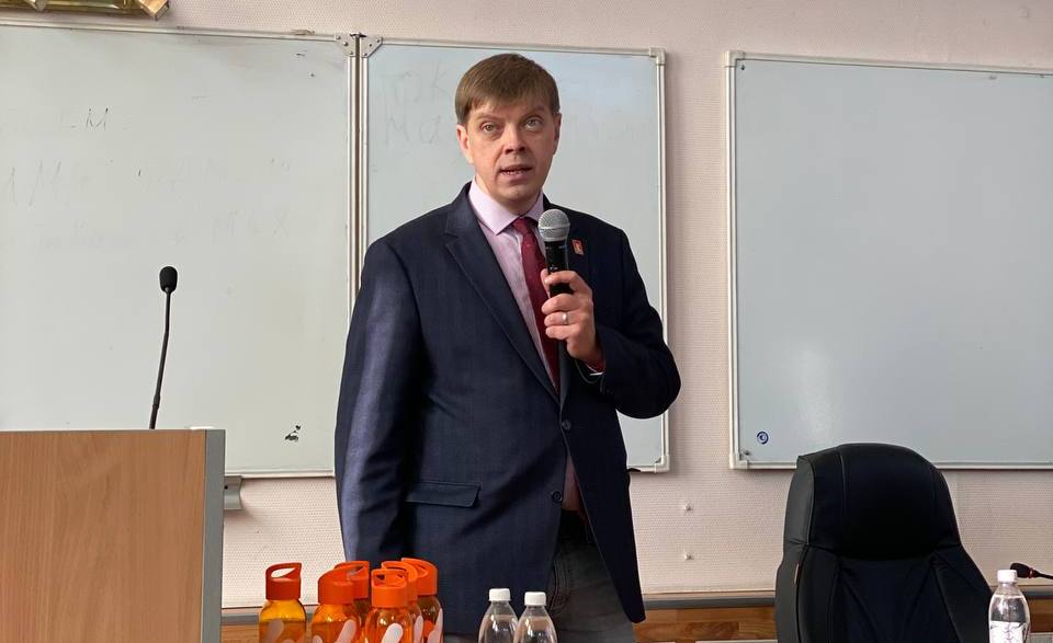 photo_2025-10-16_К.Голохваст ВИША ТГУ.jpg