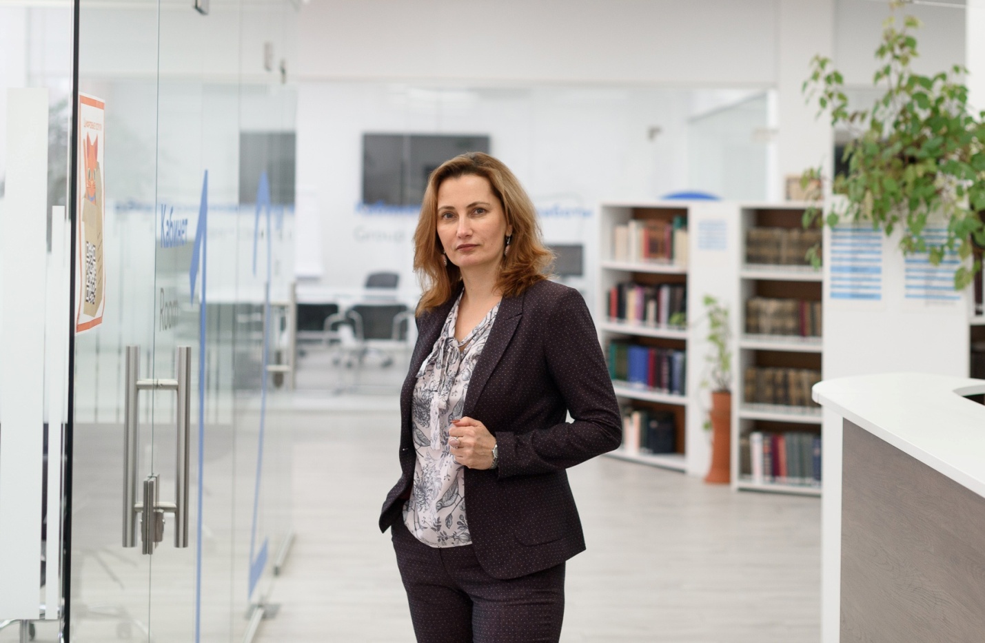 О_Нагель декан ФИЯ ТГУ.jpg