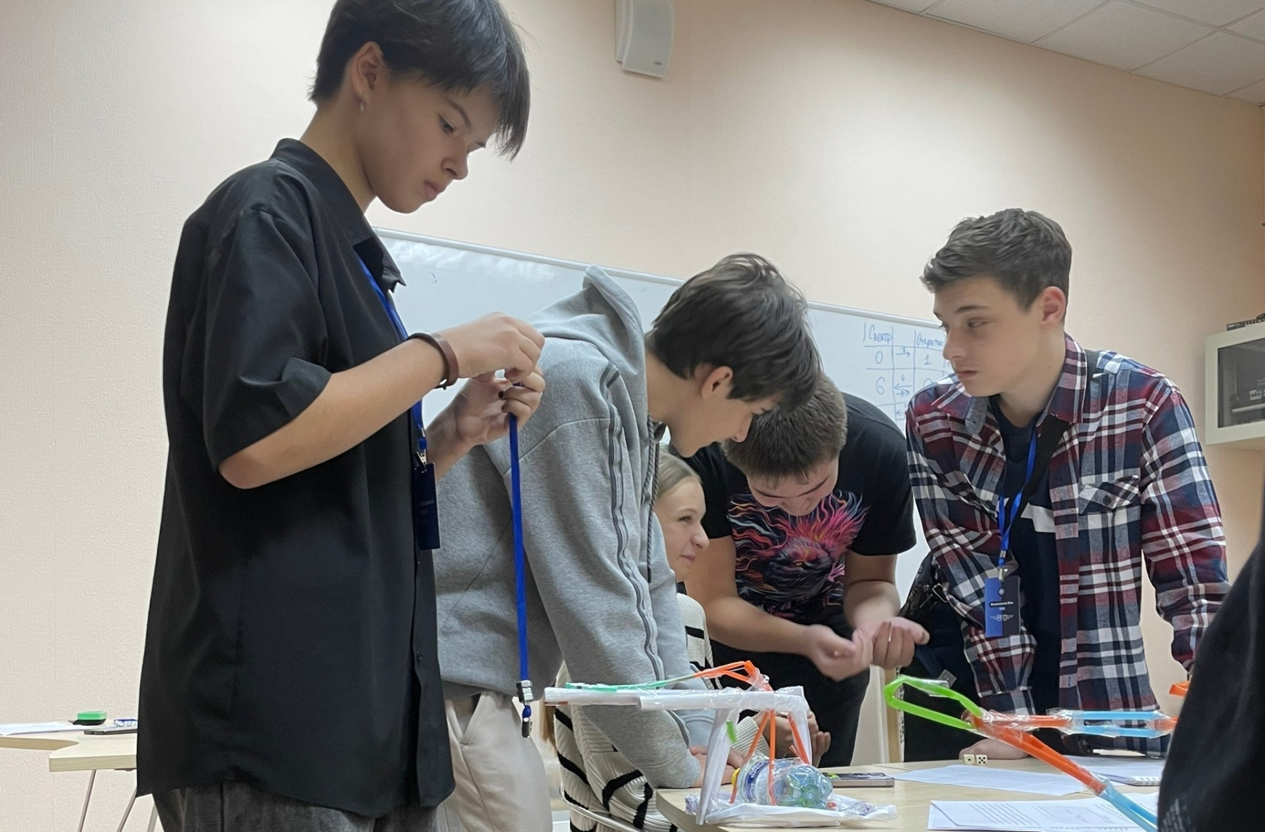 физбои на ФФ ТГУ 2025-1.jpg