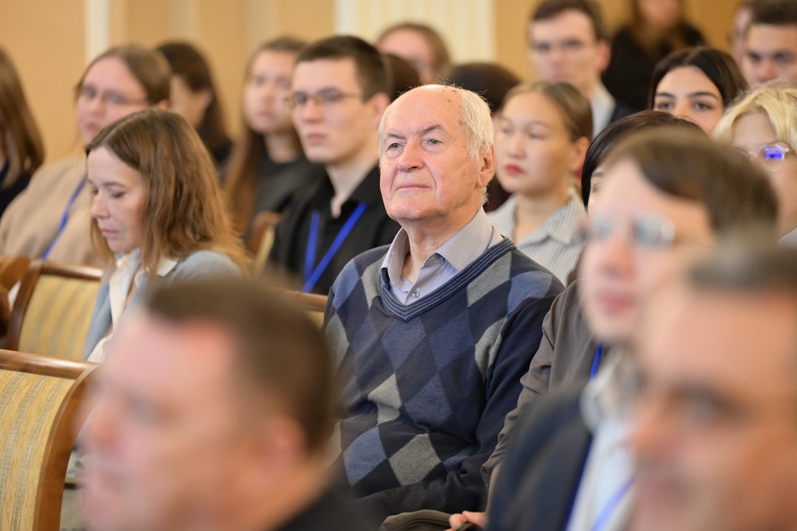 Пленарное заседание Пленарное заседание