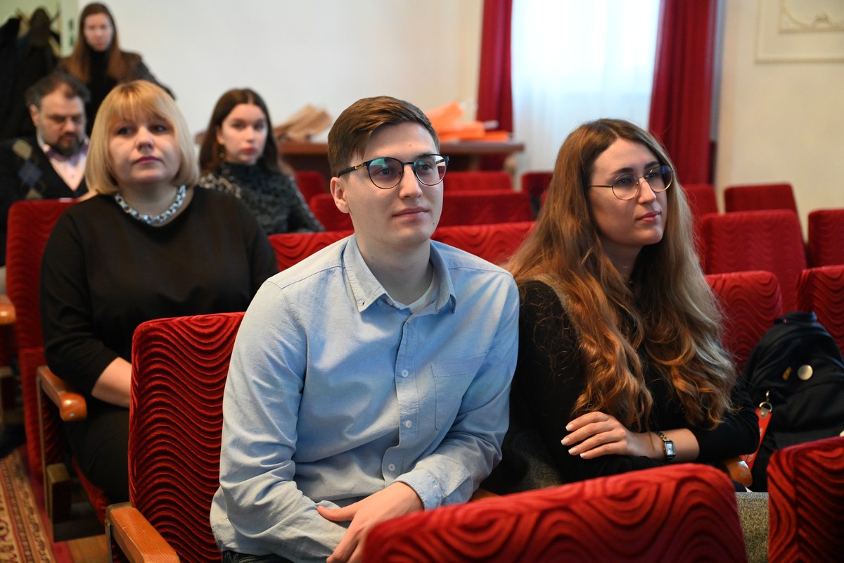 DSC_8378_1200 аспиранты ВИША ТГУ.jpg