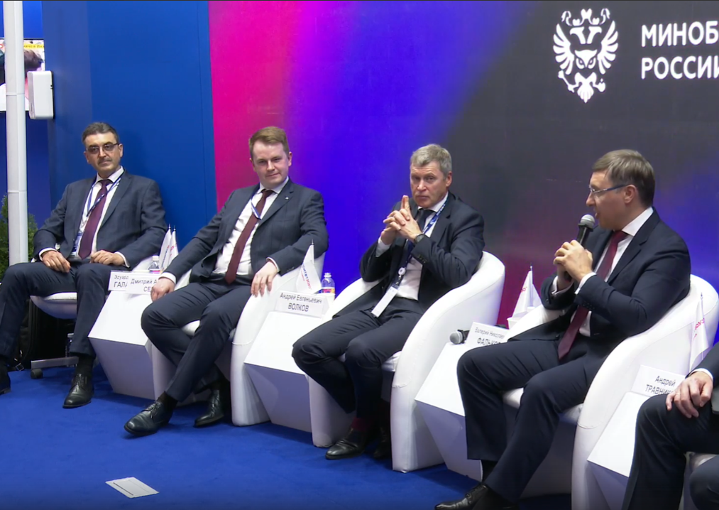 участники участники