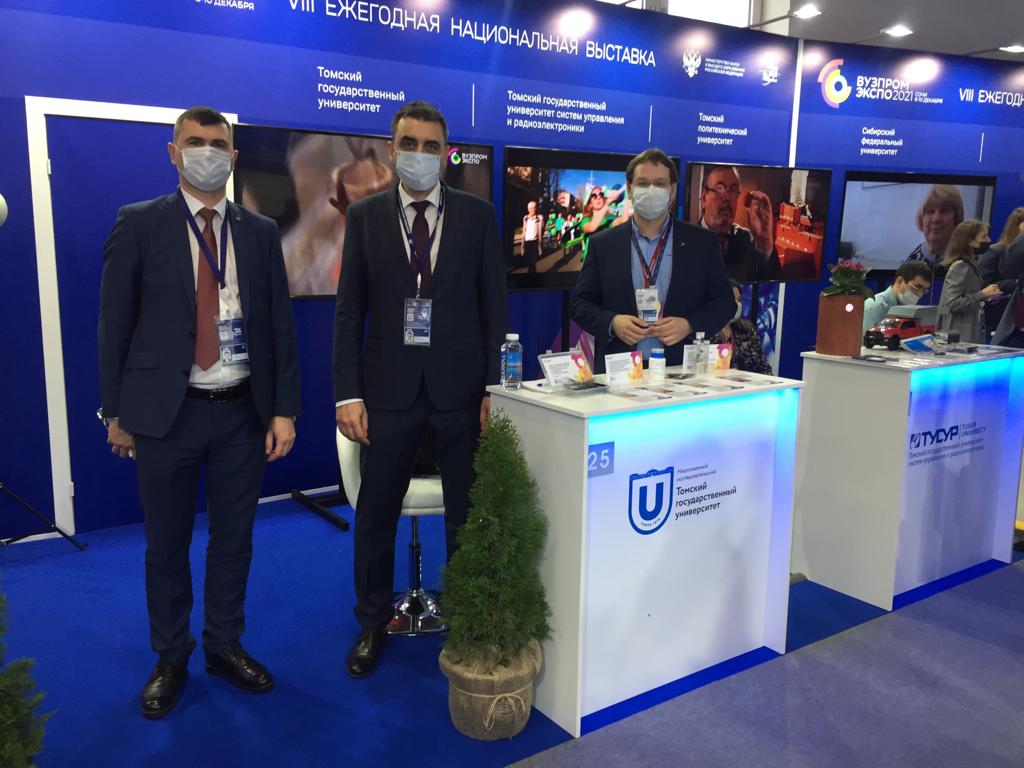 WhatsApp Image 2021-12-09 at 16.59.38.jpeg