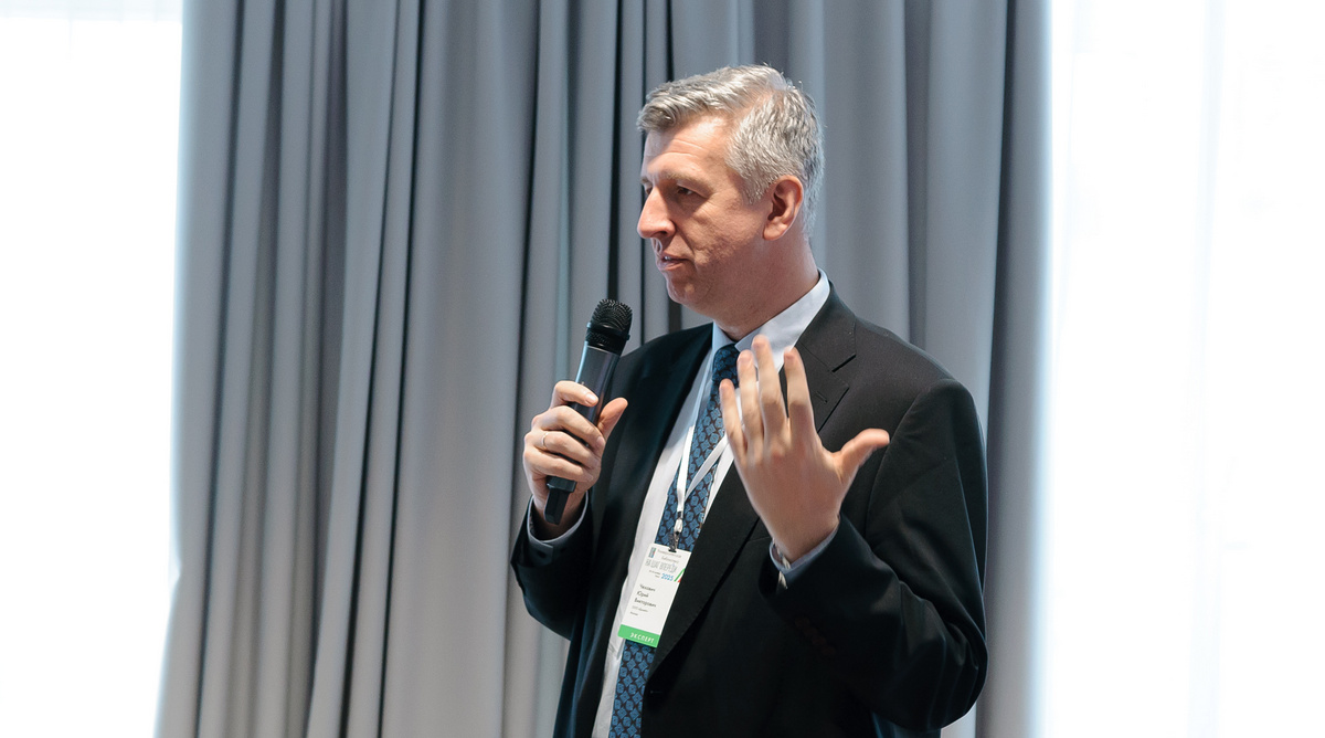 Ю. Чехович_1200.jpg