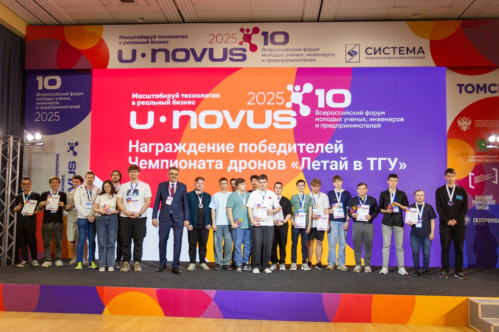 577A1473_1600.jpg