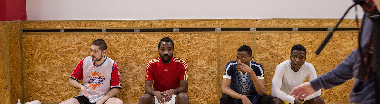 Иностранные студенты ТГУ учат русский язык на футбольном поле