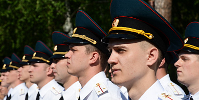 Выпуск лейтенантов ИВО ТГУ