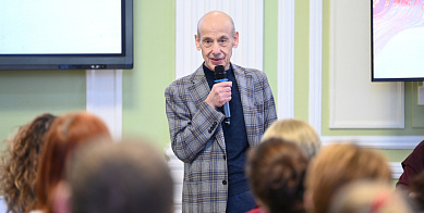 Лекция «Новые образы будущего — новые образы детства»