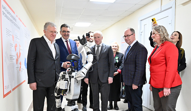 ТГУ открыл Центр развития промышленной робототехники